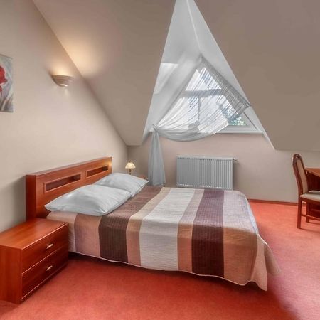 Lesny Dwor Hotel Radom Exterior photo