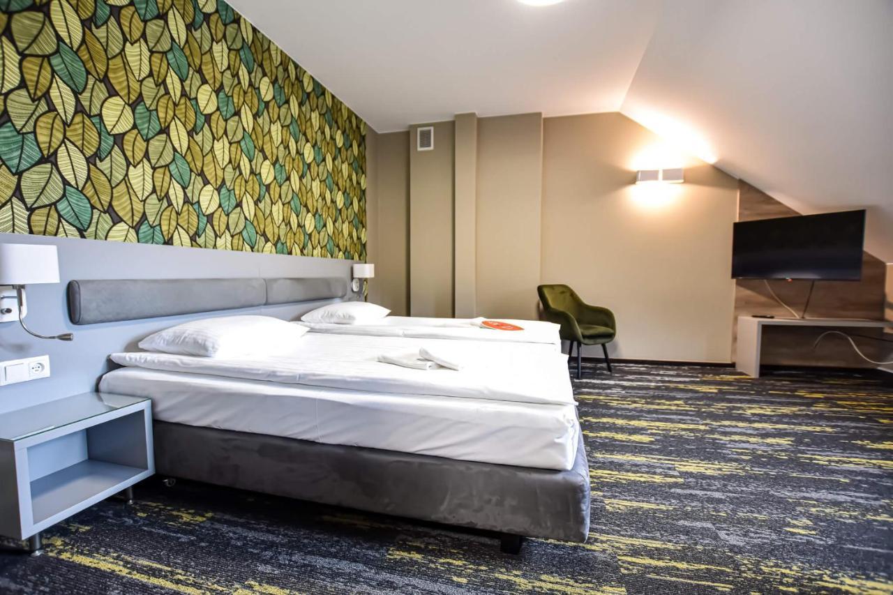 Lesny Dwor Hotel Radom Exterior photo